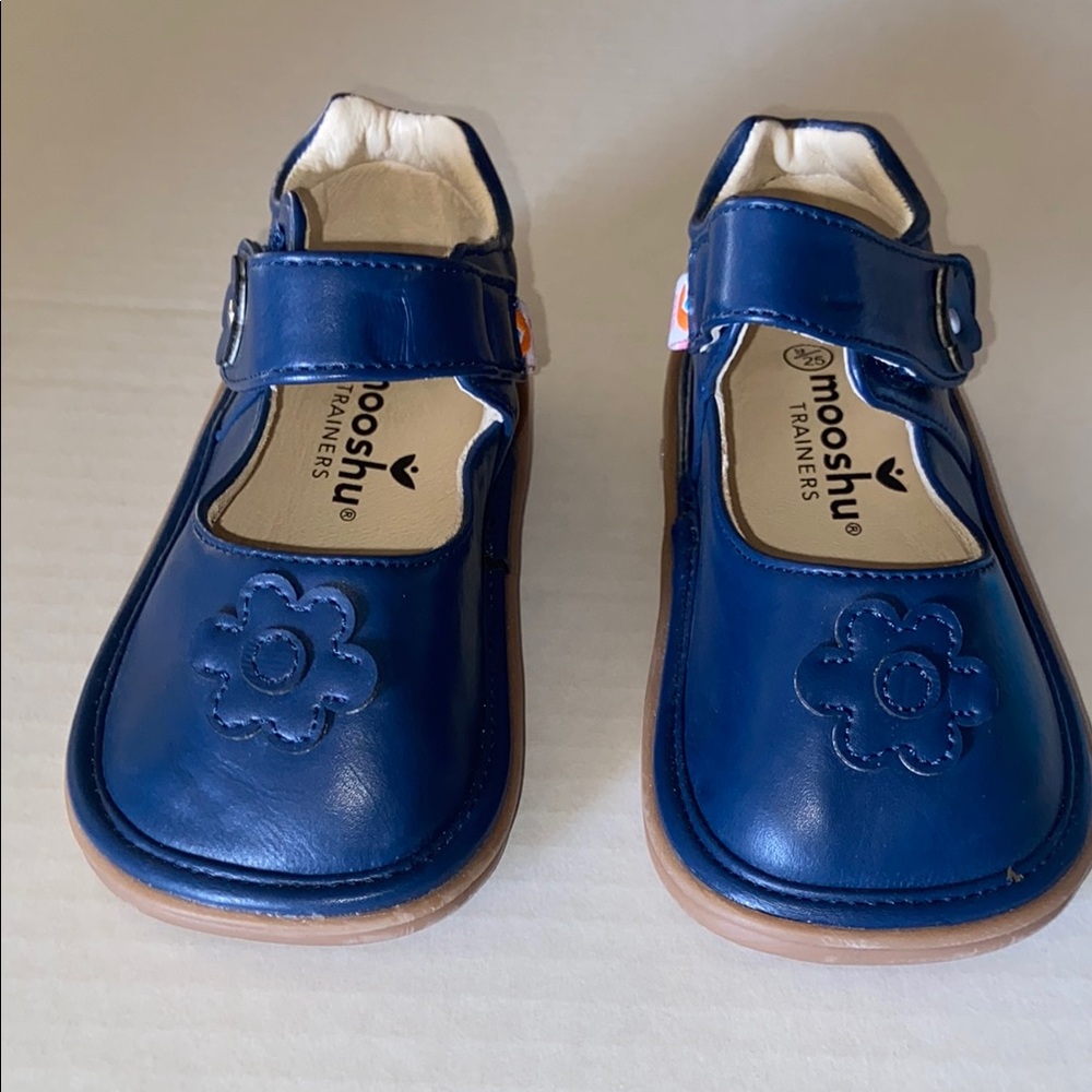 Kids Navy Blue Leather Shoes girl size 9 toddler